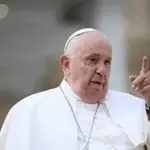 El papa «Intento que las mujeres tengan cada vez mayor responsabilidad en el Vaticano»