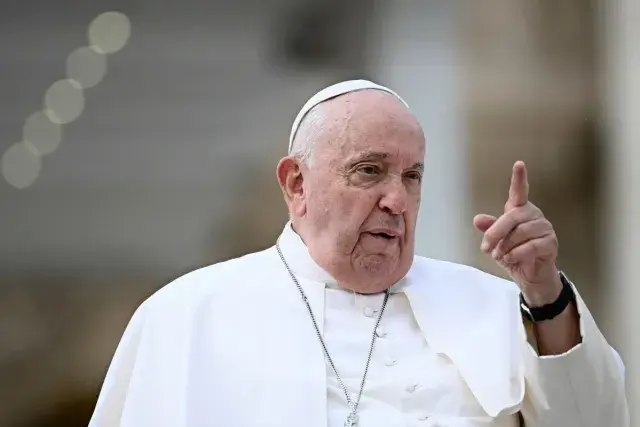 El papa «Intento que las mujeres tengan cada vez mayor responsabilidad en el Vaticano»