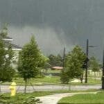 Por qué el huracán Milton generó tantos tornados poderosos y qué riesgos hay en fenómenos futuros