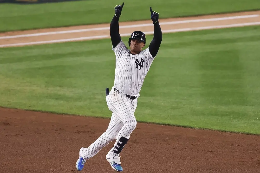 Soto y Stanton suenan jonrones, Yankees vencen 5-2 a descontrolados Guardianes