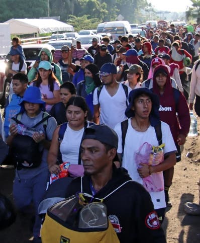 Caravanas vuelven por falta de empleos