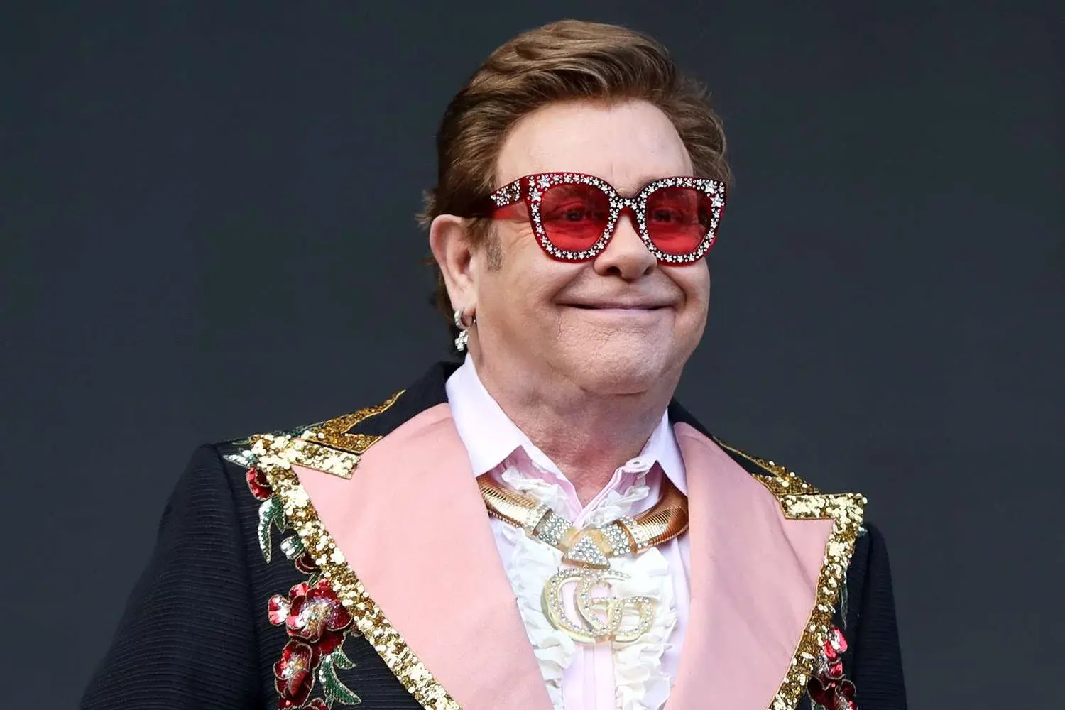 Elton John reveló que perdió varias partes de su cuerpo tras problemas de salud: “no queda mucho de mí”