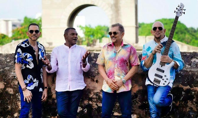 Los Hermanos Rosario y José Alberto «El Canario»  lanzan «La Cleptómana» versión salsa