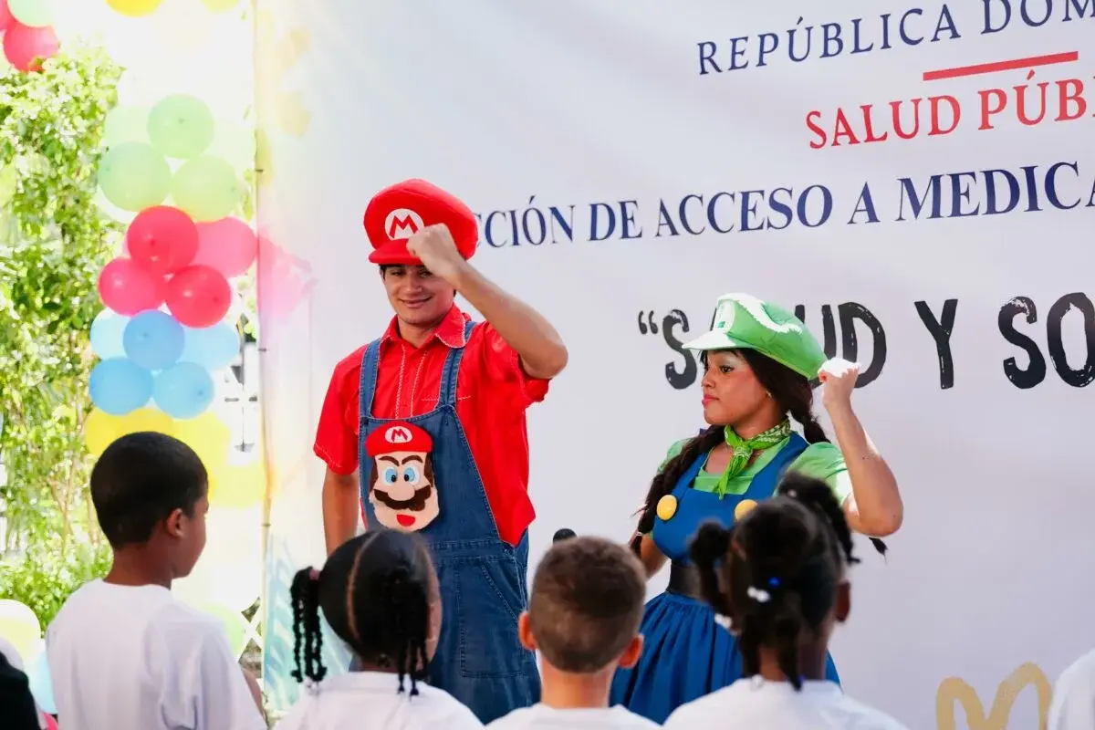 Ministerio de Salud realiza actividad recreativa «Salud y Sonrisas» para niños del programa de Alto Costo