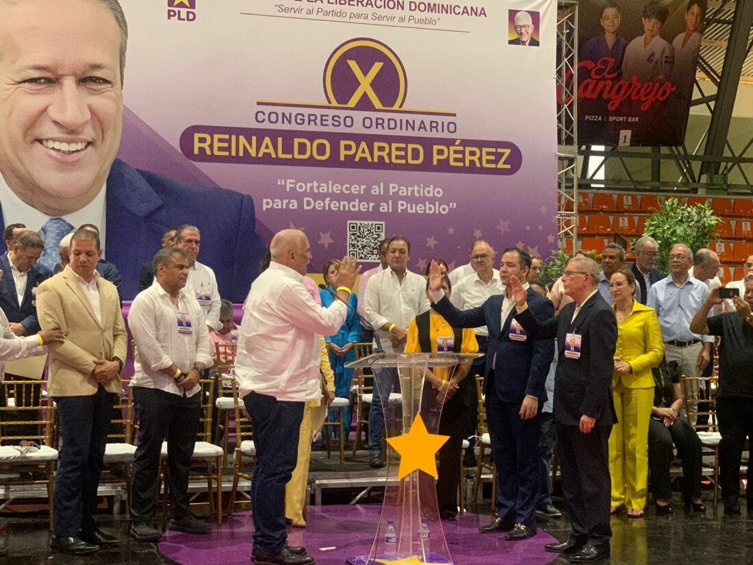 Danilo Medina es reelecto como presidente del comité central del PLD