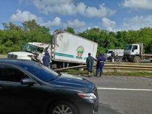 Varios heridos en accidente de tránsito en Autovía del Este