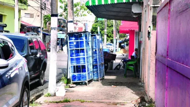 Plazo para cubrir botellones de agua del sol vence este 30 de octubre