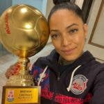 Brenda Castillo es premiada con Balón de Oro en Italia