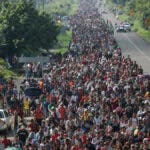 Una caravana de migrantes sale desde el sur de México ante la falta de empleo y seguridad