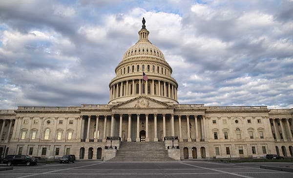 EE.UU. decide en noviembre otra batalla crucial: el control del Congreso