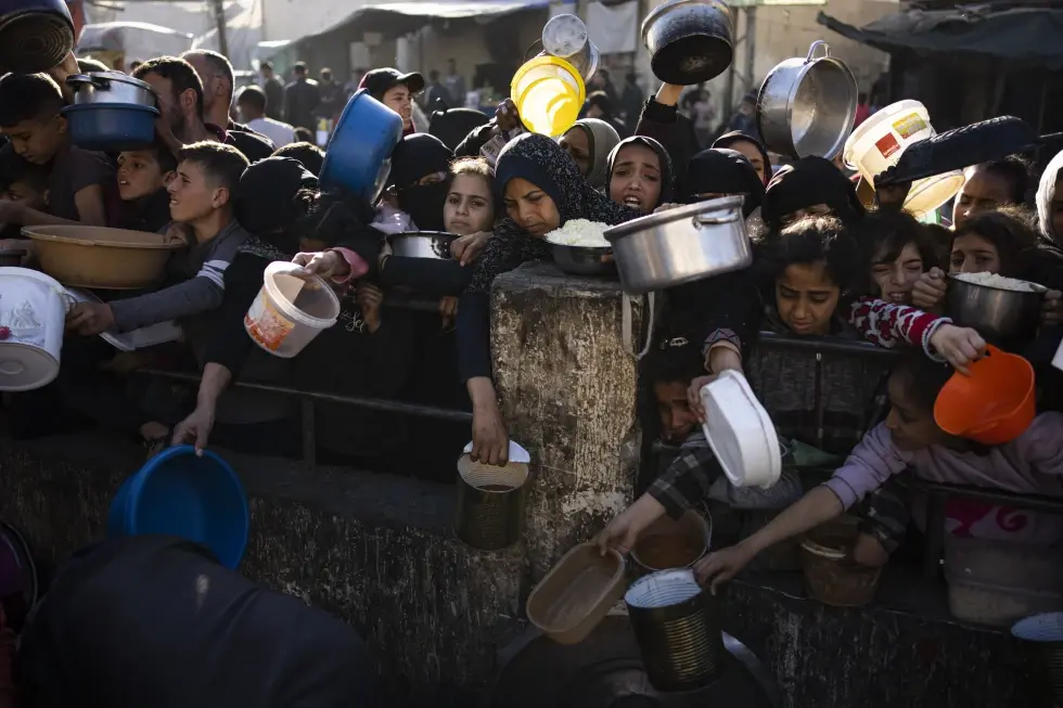 El riesgo de hambruna en Gaza sigue siendo alto, dicen expertos