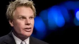 Expresidente de Abercrombie es arrestado en EEUU por explotación sexual de hombres jóvenes