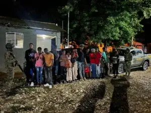 Ejército detiene 47 haitianos indocumentados en Santiago Rodríguez Elías Piña y Valverde