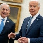 Biden espera hablar hoy con Netanyahu de la respuesta de Israel al atraque de Irán