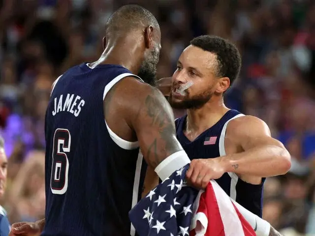 LeBron James: Jugar con Curry en París fue todo y más