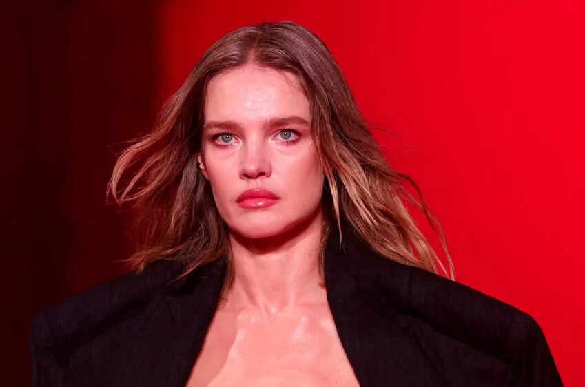 De vender frutas a ser una de las supermodelos más exitosas del mundo: la historia de Natalia Vodianova