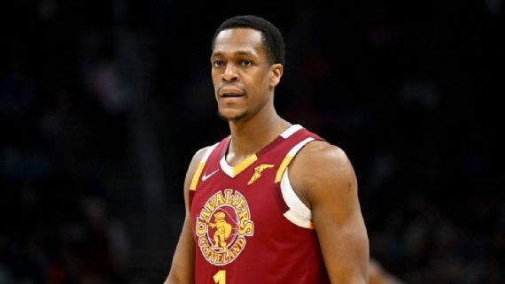 Rajon Rondo se une a Bucks como entrenador invitado al campo de entrenamiento