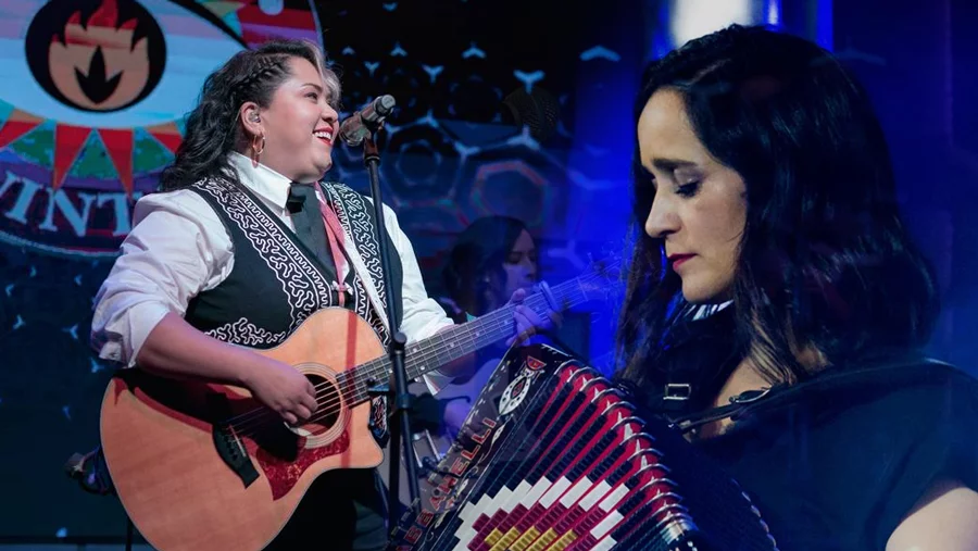 Julieta Venegas y Vivir Quintana serán honradas por la Academía Latina de la Grabación