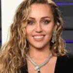 Miley Cyrus niega haber hecho plagio