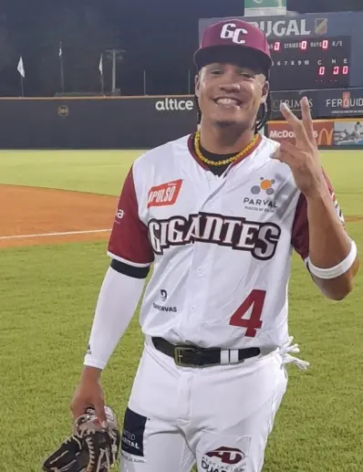 Noelvi Marte y Rojas se integran a Gigantes