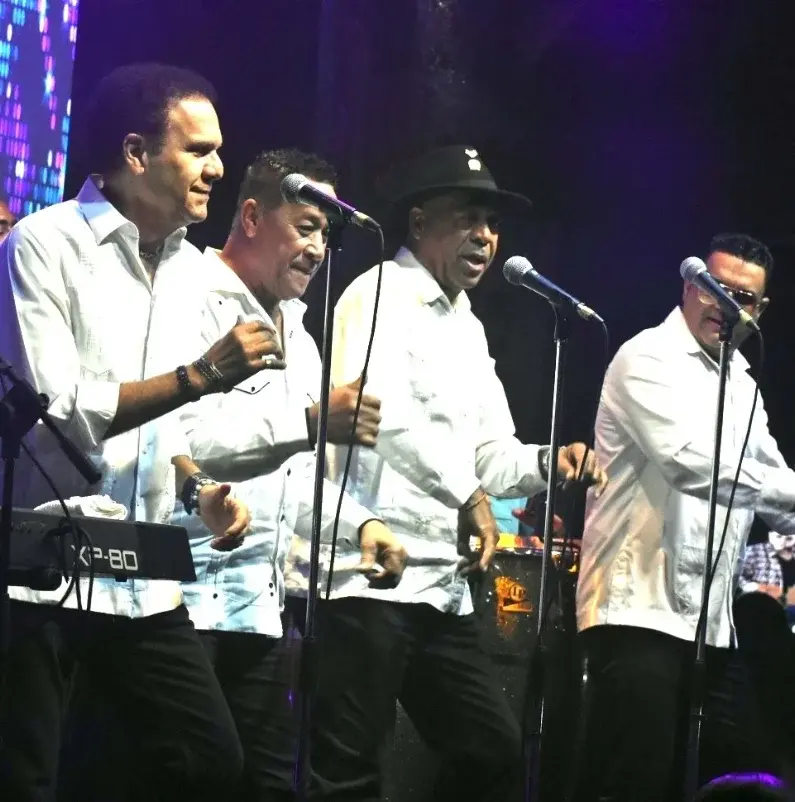 Gira del Conjunto Quisqueya inicia  discoteca Jet Set