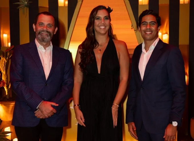 José Miguel Bonetti, Karen Álamo y Jorge Ricardo.