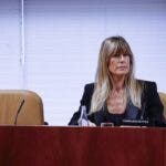 Begoña Gómez no declara en comisión de investigación y denuncia “objetivo político