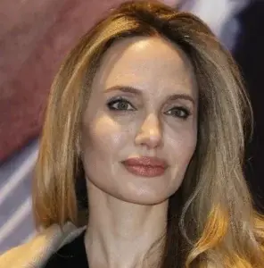 Actriz Angelina Jolie hará de María Callas