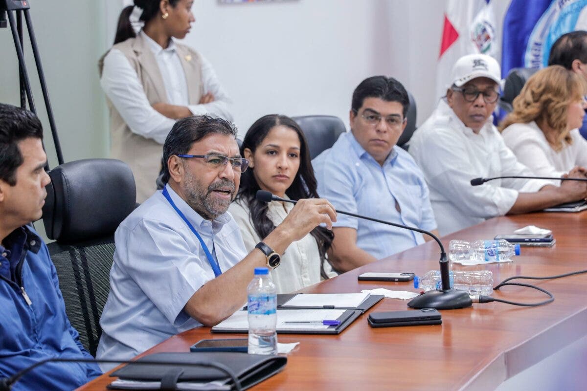 El director del Instituto Nacional de Recursos Hidráulicos (INDRHI), Olmedo Caba.