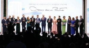 MIREX entre el Premio al Emigrante Dominicano  Oscar de la Renta a Ydanis Rodríguez