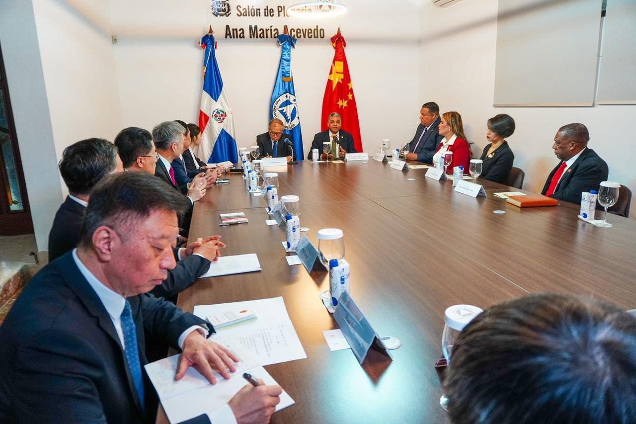 PARLACEN y Asamblea Popular China se reúnen para fortalecer cooperación bilateral y parlamentaria