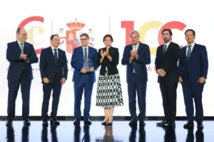 La vicepresidenta Raquel Peña resalta centenario de la Cámara de Comercio de España en el país