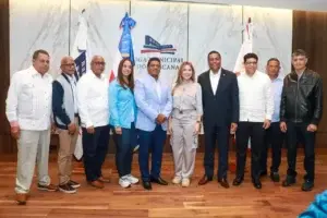 Junior Santos es escogido presidente de la Gran Mancomunidad de Santo Domingo