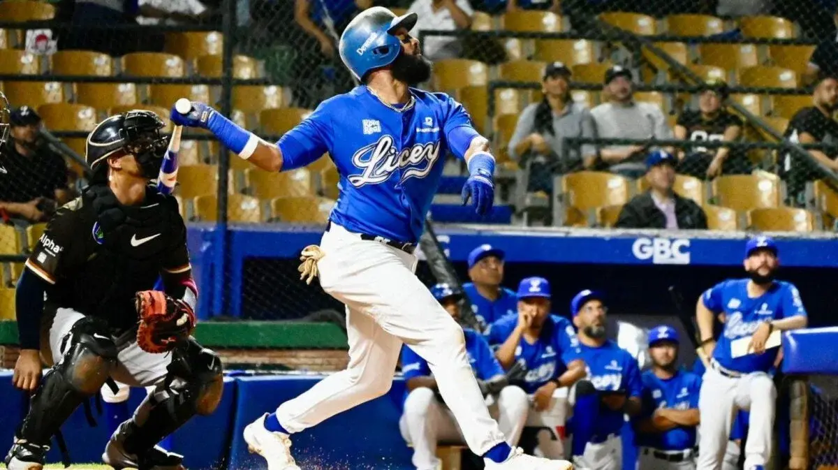 Bonifacio hace historia; Licey remonta sobre Gigantes