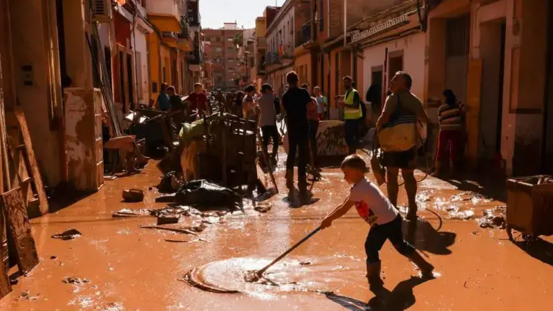 Dana en valencia:»El gobierno no está haciendo nada»