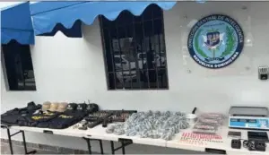 Policía apresa miembros de peligrosa banda «Los panchos» en Santo Domingo Norte y Este