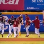 Gigantes ganan en 10 entradas a las Estrellas con hit decisivo de Johan Rojas