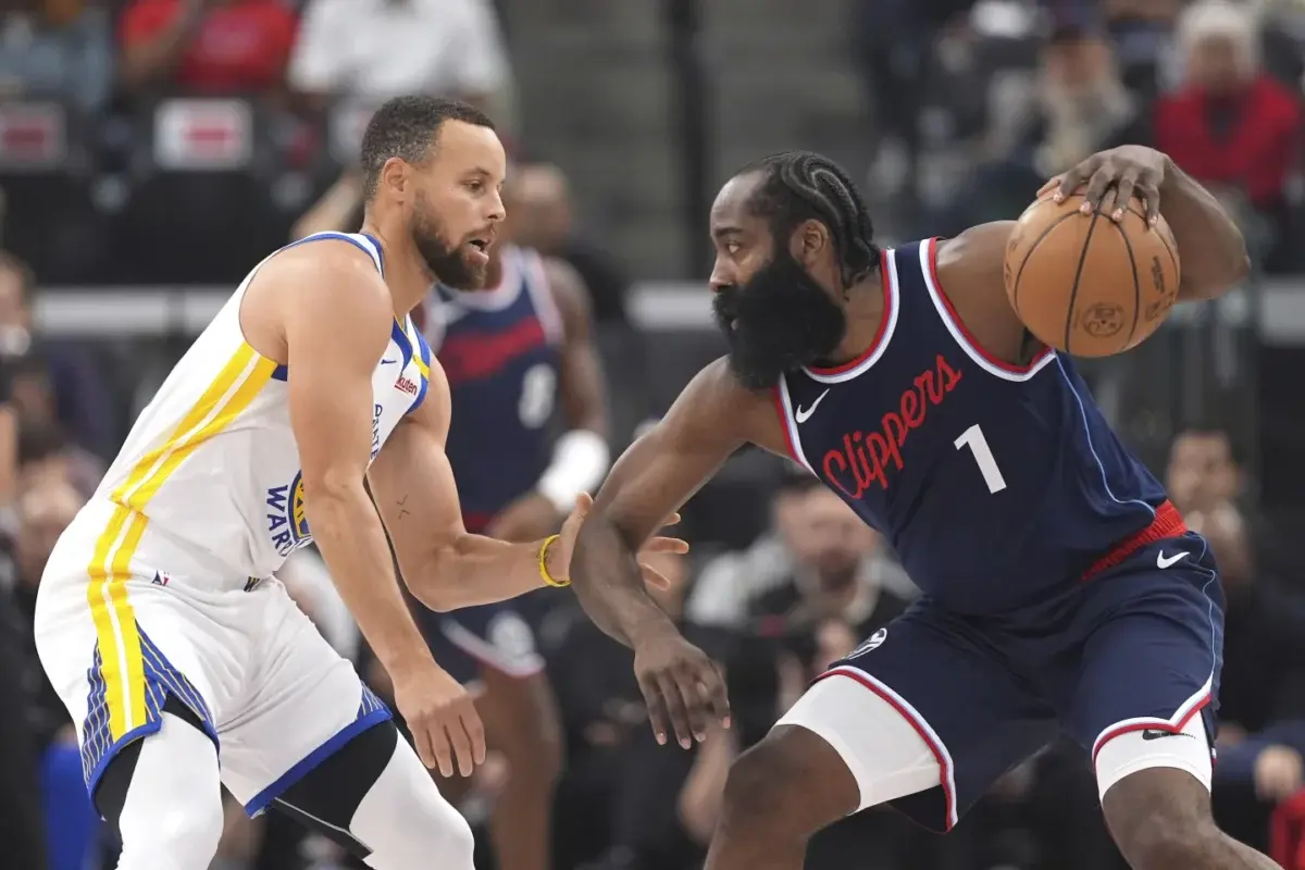 Powell anota 23 puntos y los Clippers vencen a los Warriors