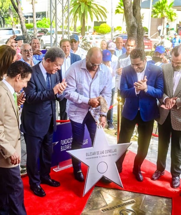 Leonel Fernández enfrenta el dilema de ser liceísta o «pujolista»