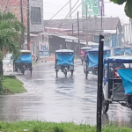 La intensa lluvia en el centro de Perú causa una inundación que arrasa 30 casas