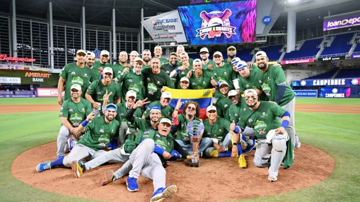 Navegantes se coronan campeones de la serie Choque de Gigantes