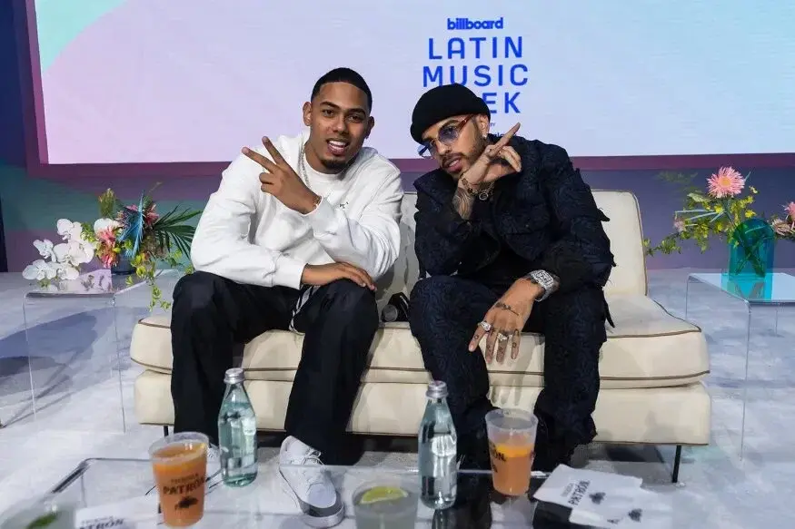 Rauw Alejandro y Myke Towers triunfan en Los40 Music Awards con tres premios cada