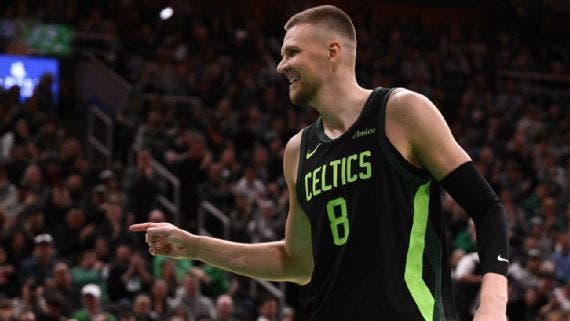 Celtics arman fiesta con vuelta de Porzingis y paliza a Clippers