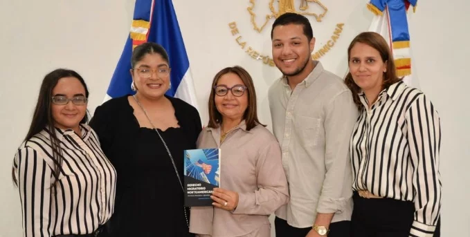 Abogada Bernardina Reinoso presenta un libro