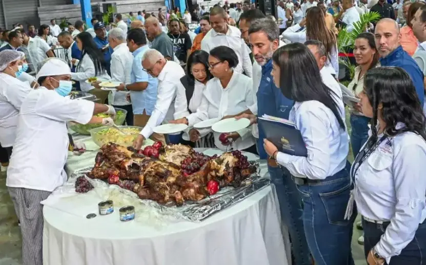 Defensor del Pueblo valora labor de los Comedores Económicos