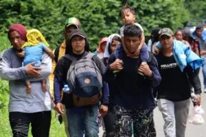 México pide apoyo ante deportaciones