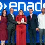 Enadom recibe reconocimiento de Bolsa Valores