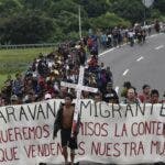 Gran caravana va hacia la frontera sur de México