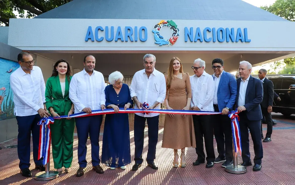 Luis Abinader insta a la familia visitar Acuario Nacional