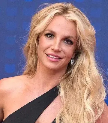 Britney Spears se divorcia oficialmente